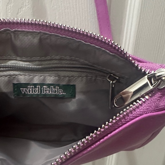 Wild Fable Vibrant Purple Crossbody Bag - Picture 2 of 2